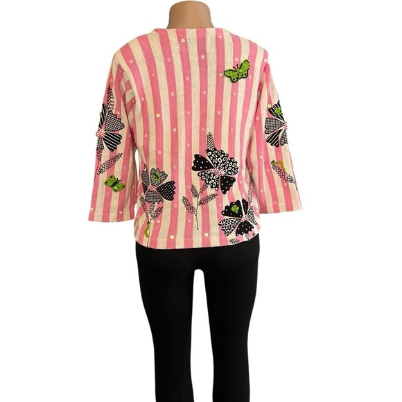 Design Options Vintage Pink and White Striped Retro Cardigan - Picture 9 of 9